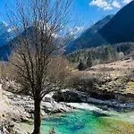 Mala Korita Soce