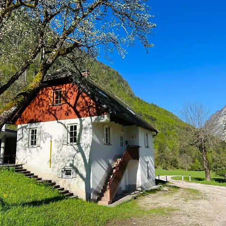 Apartment Mala Korita Soce