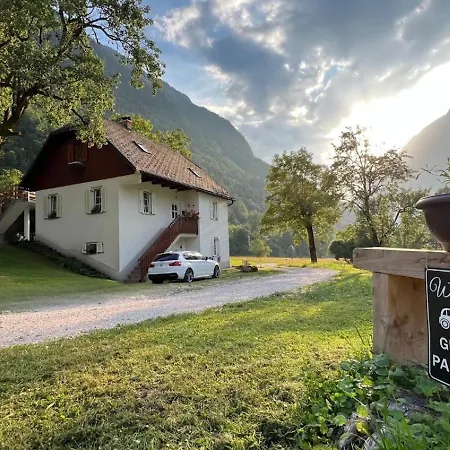 Mala Korita Soce Apartament *