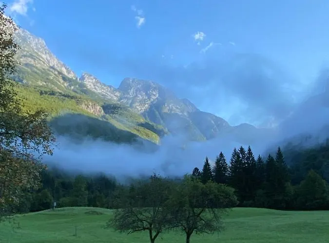 Mala Korita Soce Apartma *