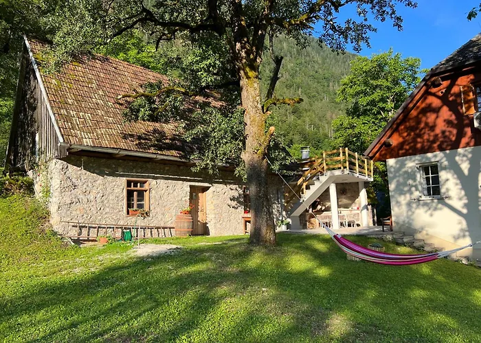 Apartma Mala Korita Soce *